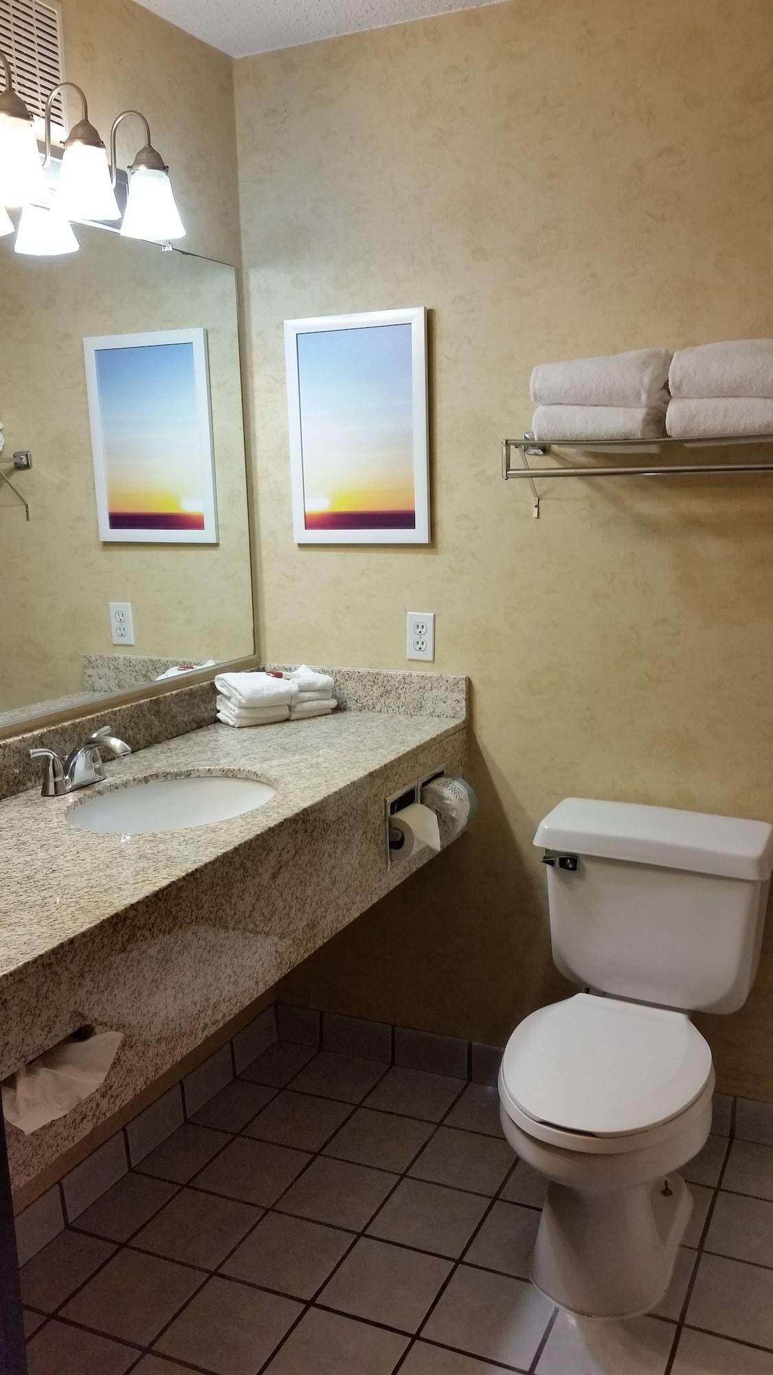 Hotel Days & By Wyndham Vancouver